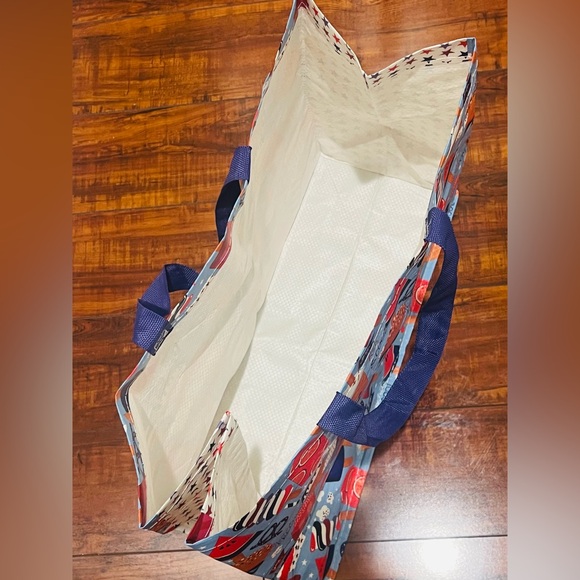 LIKE NEW Patriotic 4th of July Ice Cream and Fruit Red White and Blue Tote Bag - Picture 2 of 8